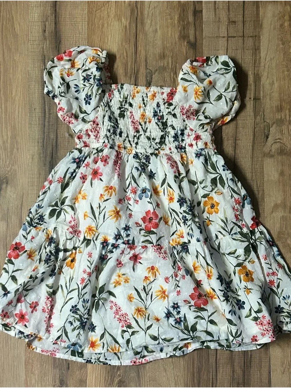 Old Navy Girls Size 3t Floral Print Smocked Dress Short Sleeve